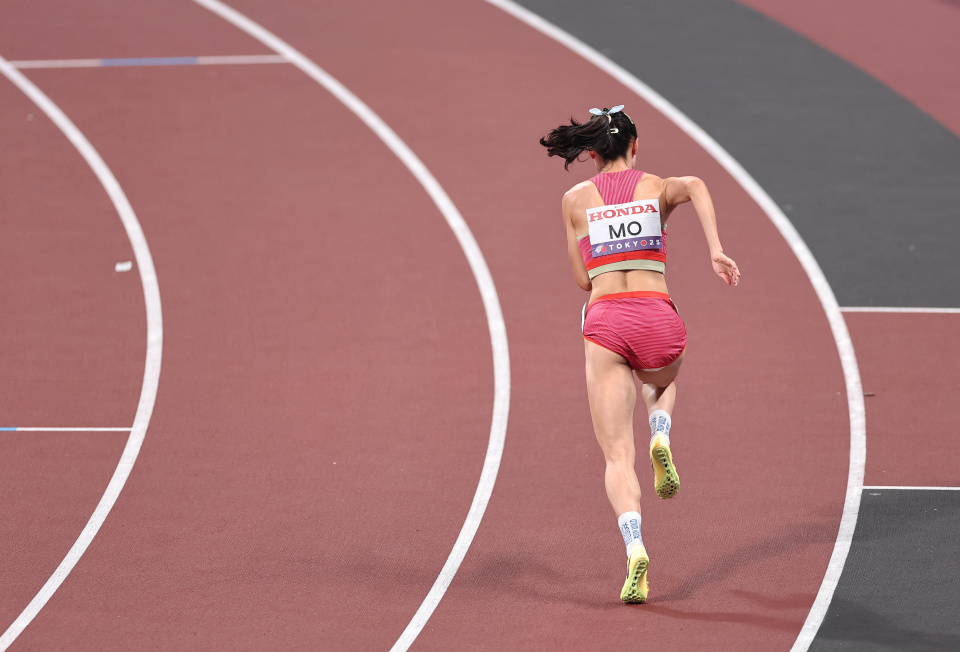 她晋级决赛 她晋级决赛