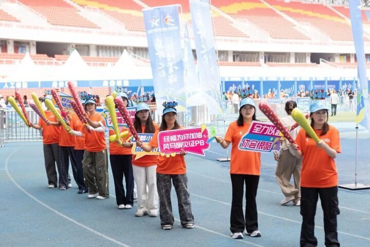 来自全国各 来自全国各