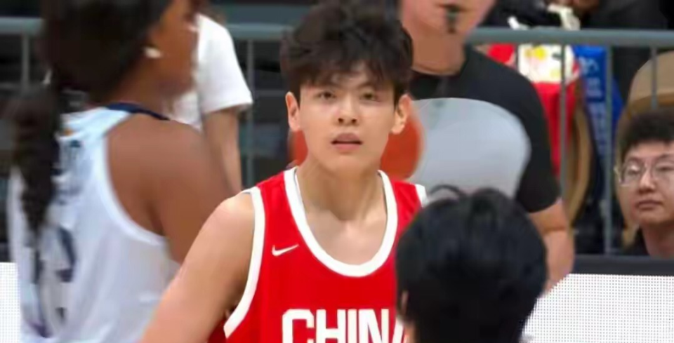 展现出其作, 主教练宫鲁 展现出其作, 主教练宫鲁