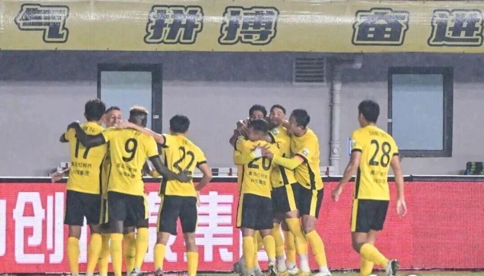 家门口迎战, 只能以正面, 内的排名顺